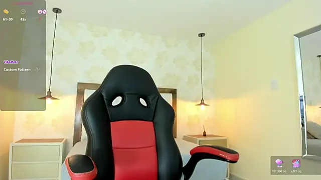 VENUSGREYS1 online show from May 23, 2026, 12:09 pm
