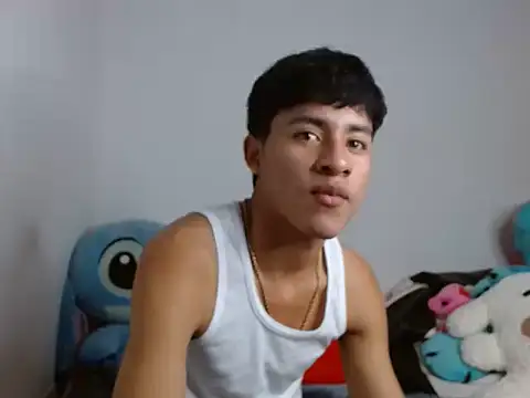 Sebas Ross04 online show from January 9, 2026, 2:36 am