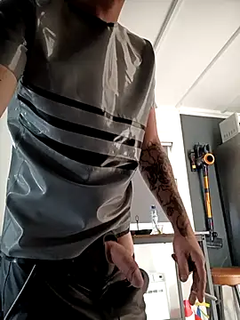 jefflatex45 online show from June 3, 2026, 7:22 am