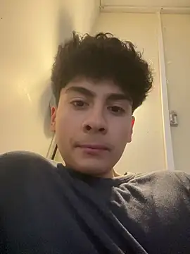 hungspanishtwink online show from February 6, 2026, 9:34 am