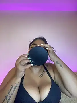 YenthCorona online show from February 13, 2026, 3:13 am