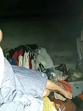 Snapshot of lux-angel chatting on February 24, 2026, 8:18 pm lux-angel online show from February 24, 2026, 8:18 pm