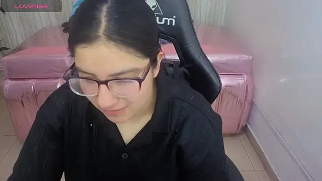 eva smit t online show from February 24, 2026, 2:42 am