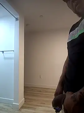 moneytalk516 online show from February 11, 2026, 1:10 am