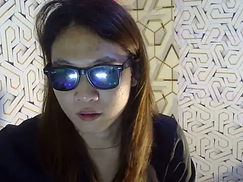 luna love bitex online show from April 3, 2026, 8:07 pm