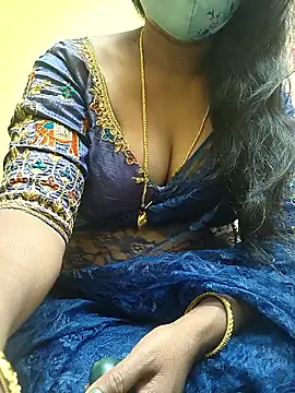 Preeti345 online show from January 17, 2026, 11:59 am