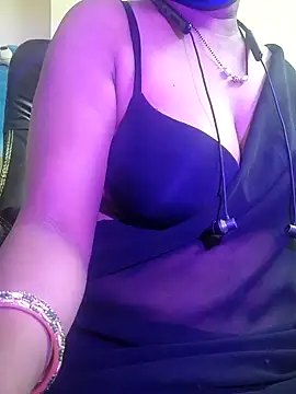 Preeti345 online show from June 10, 2026, 3:07 am
