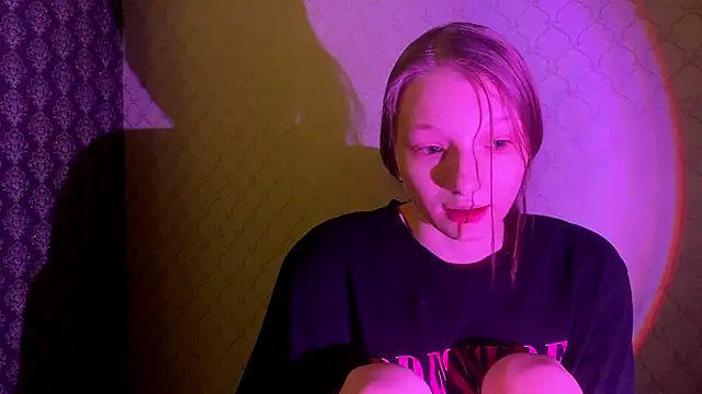 Snapshot of Cleonoth2o chatting on February 6, 2026, 8:01 pm Cleonoth2o online show from February 6, 2026, 8:01 pm