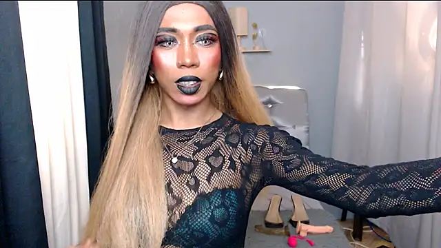TsBlackHORSECOCKcalix online show from June 5, 2026, 1:56 am