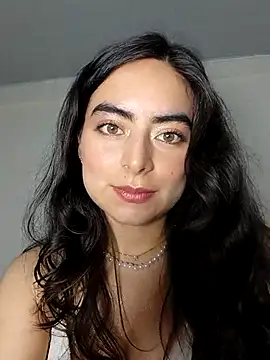 saasha Petit online show from February 24, 2026, 11:08 am