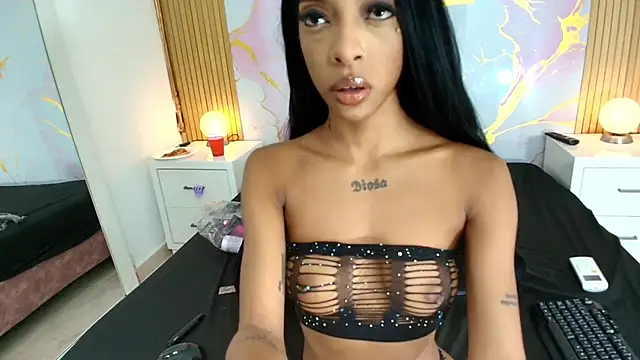 AprillRoss online show from February 26, 2026, 4:11 am