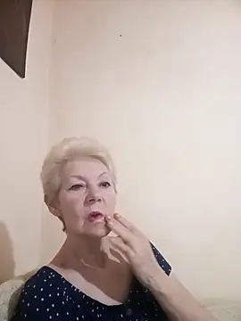 Calypso-Loove online show from April 13, 2026, 3:17 pm