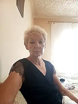 Snapshot of Calypso-Loove chatting on July 12, 2026, 7:32 am Calypso-Loove online show from July 12, 2026, 7:32 am