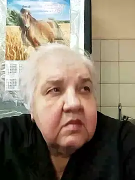 HapinessLovee online show from January 10, 2026, 12:40 pm