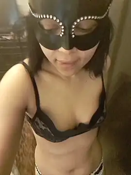 h4cPaolaMascherata online show from April 6, 2026, 2:40 pm