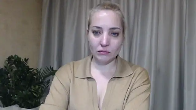 Snapshot of sweetpussy chatting on January 18, 2026, 12:09 pm sweetpussy online show from January 18, 2026, 12:09 pm