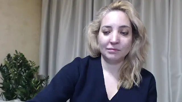 Snapshot of sweetpussy chatting on February 13, 2026, 8:27 pm sweetpussy online show from February 13, 2026, 8:27 pm