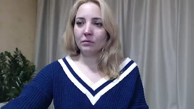 Snapshot of sweetpussy chatting on February 22, 2026, 12:26 pm sweetpussy online show from February 22, 2026, 12:26 pm