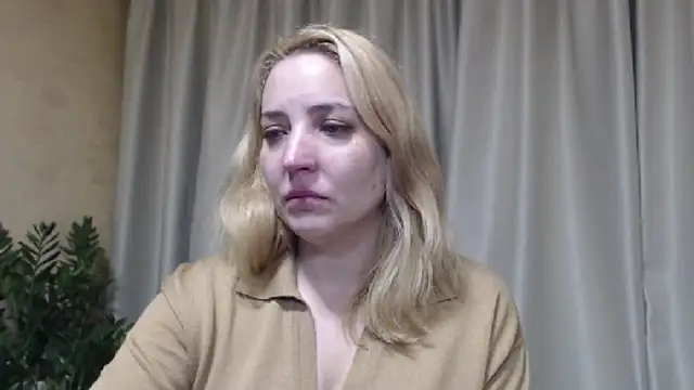 Snapshot of sweetpussy chatting on March 10, 2026, 4:56 pm sweetpussy online show from March 10, 2026, 4:56 pm