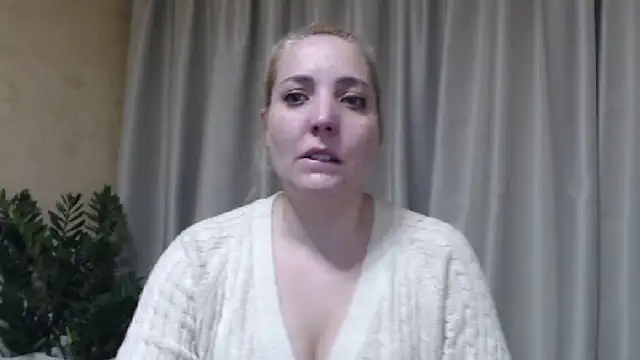 Snapshot of sweetpussy chatting on March 26, 2026, 3:28 pm sweetpussy online show from March 26, 2026, 3:28 pm