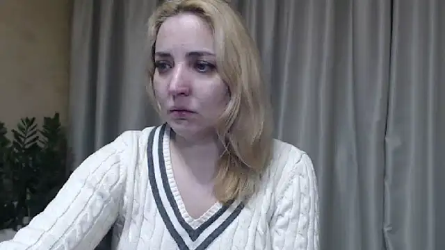 Snapshot of sweetpussy chatting on April 7, 2026, 2:50 pm sweetpussy online show from April 7, 2026, 2:50 pm