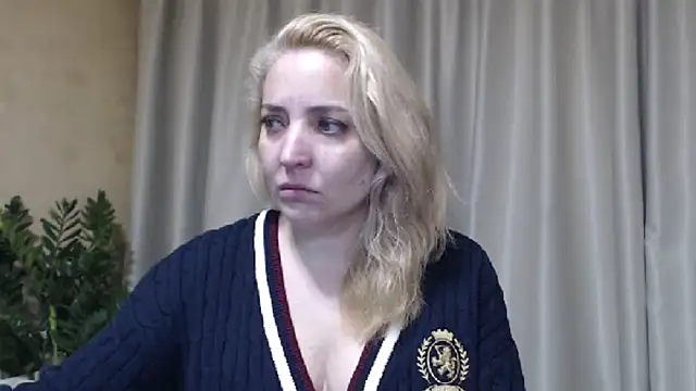 Snapshot of sweetpussy chatting on April 10, 2026, 1:38 pm sweetpussy online show from April 10, 2026, 1:38 pm
