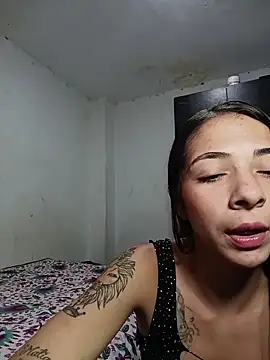 valenpaisita2123 online show from March 14, 2026, 9:09 pm