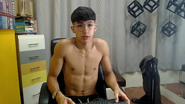 jeremy job online show from April 16, 2026, 11:44 am