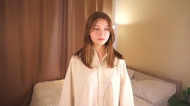 IrenaZeiler online show from December 16, 2025, 6:07 am