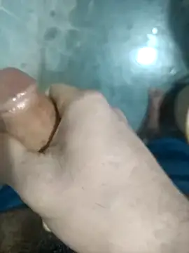 Snapshot of xhanm chatting on February 15, 2026, 12:47 pm xhanm online show from February 15, 2026, 12:47 pm