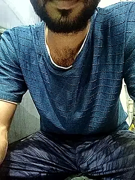 xhanm online show from April 2, 2026, 1:42 pm