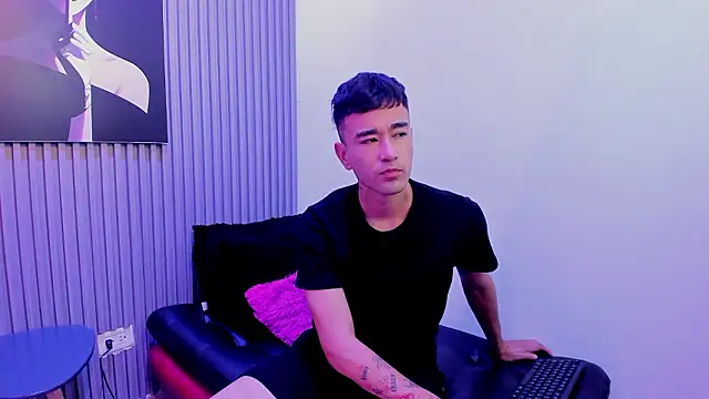 KathyAiden online show from January 16, 2026, 1:15 pm