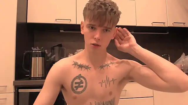 Fredd Xanders online show from December 5, 2025, 3:26 am