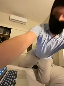 phantom898983 online show from February 6, 2026, 8:29 am