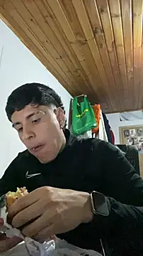 Snapshot of JhonCas44 chatting on December 18, 2025, 4:51 am JhonCas44 online show from December 18, 2025, 4:51 am