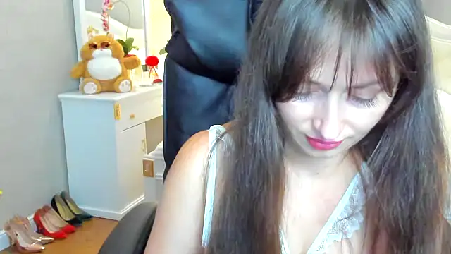 Snapshot of RosiAlina chatting on July 10, 2026, 7:23 am RosiAlina online show from July 10, 2026, 7:23 am