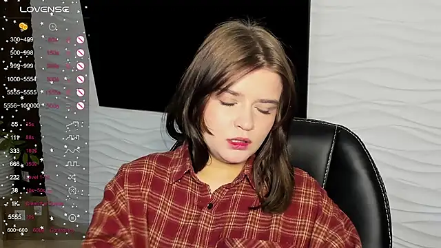 Snapshot of LanaTreades chatting on January 8, 2026, 1:02 pm LanaTreades online show from January 8, 2026, 1:02 pm