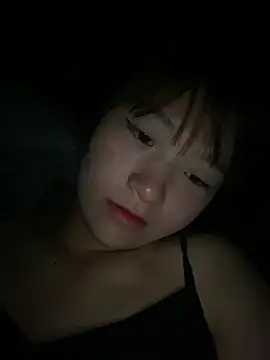 hinata-xx online show from March 28, 2026, 11:15 pm