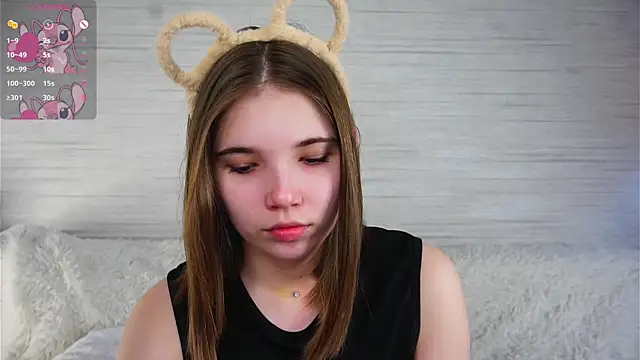 SolBurri online show from February 18, 2026, 1:34 am