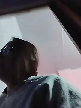 Susana Rojas online show from February 25, 2026, 1:37 am