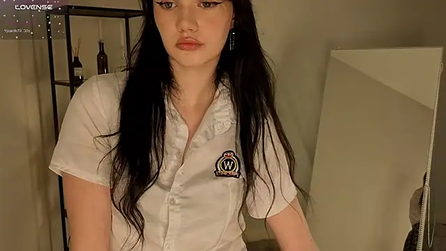 meganmex online show from December 18, 2025, 1:28 pm