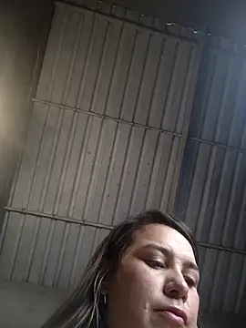 Snapshot of Charlott_smi chatting on February 10, 2026, 5:28 pm Charlott smi online show from February 10, 2026, 5:28 pm