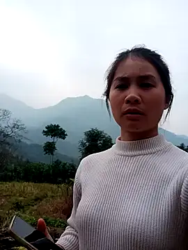 Him MountainGirl online show from January 11, 2026, 6:29 am