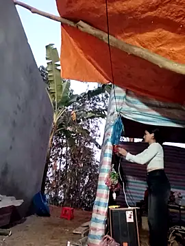 Him MountainGirl online show from January 18, 2026, 11:03 am