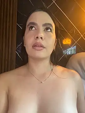 ValentinaEliot online show from March 4, 2026, 7:31 pm