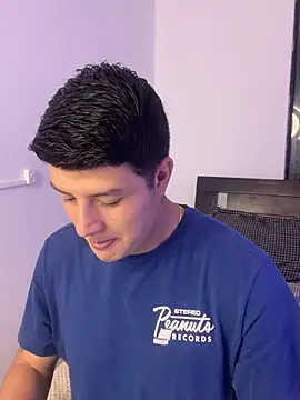 Goldenknight33 online show from March 31, 2026, 12:49 pm