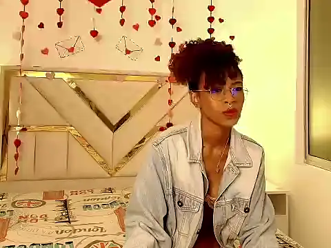 NaomiClay online show from February 23, 2026, 12:46 pm