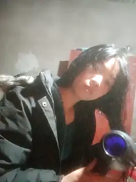 Snapshot of Amiluli chatting on January 10, 2026, 2:19 pm Amiluli online show from January 10, 2026, 2:19 pm