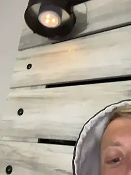 Big German cock974 online show from April 14, 2026, 12:27 am