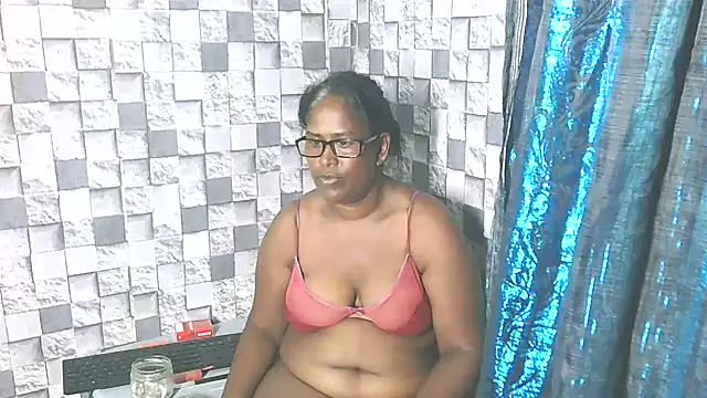 Exotic indian95 online show from March 27, 2026, 5:56 pm